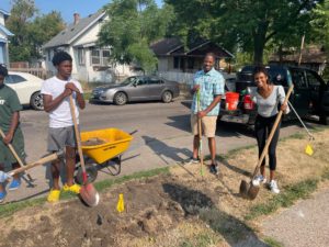 Minneapolis Edible Boulevards is Looking for Participants!